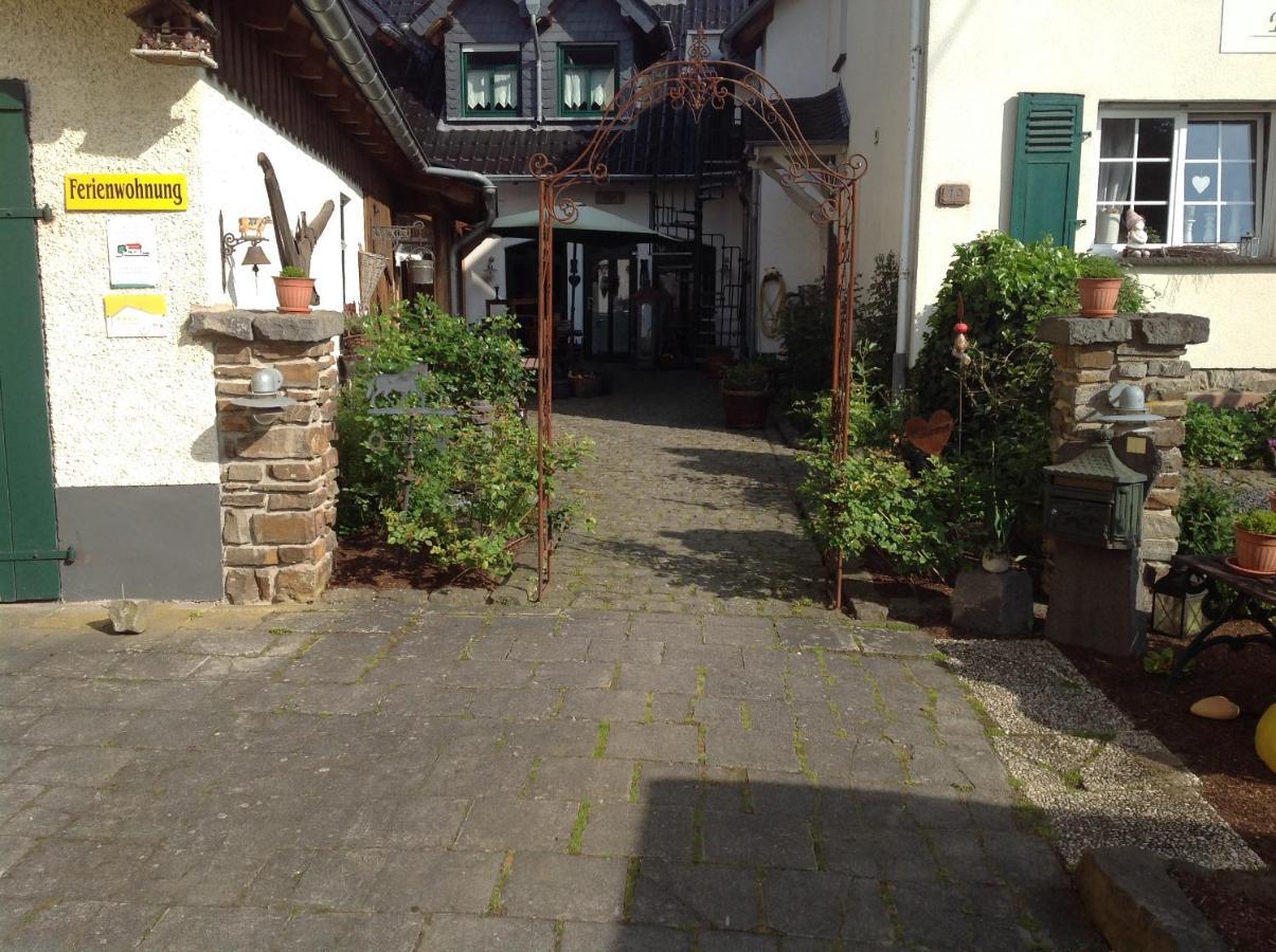 Ferienwohnung Zur Scheune Lind  Buitenkant foto
