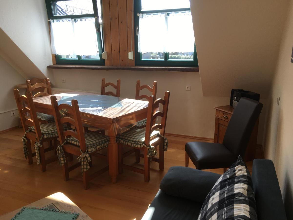 Ferienwohnung Zur Scheune Lind  Buitenkant foto