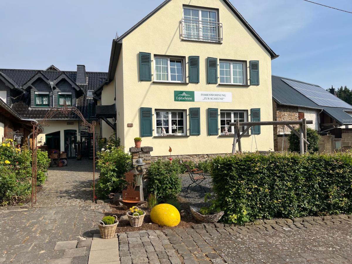 Ferienwohnung Zur Scheune Lind  Buitenkant foto