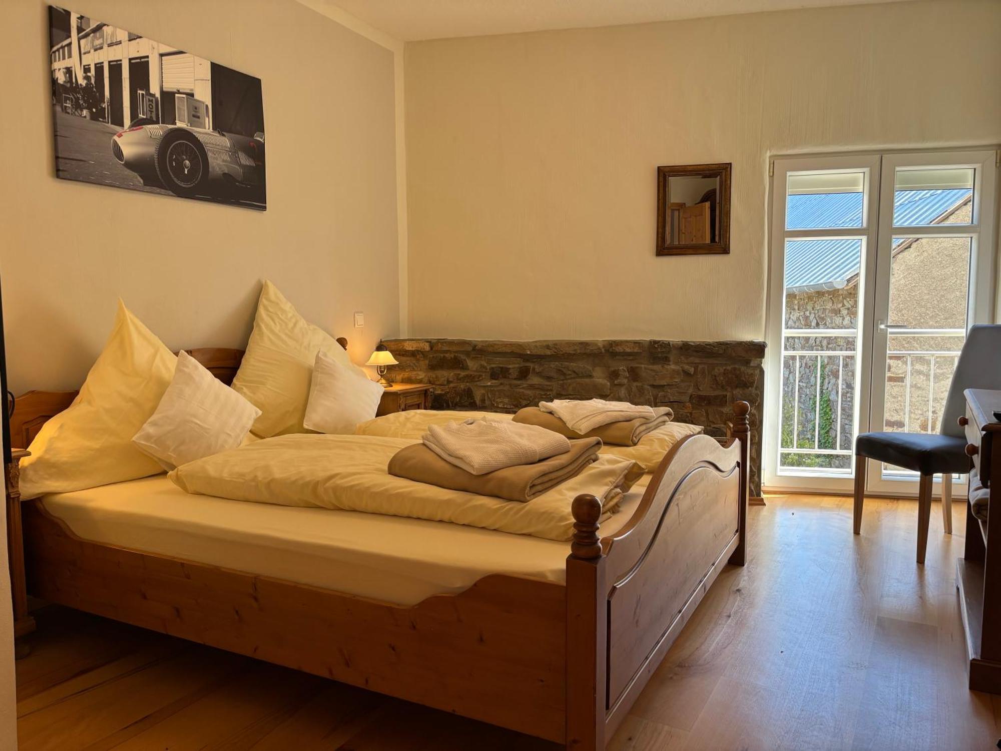 Ferienwohnung Zur Scheune Lind  Buitenkant foto